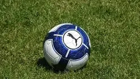 今日黄金股走低，集海资源(02489.HK)跌幅达5.48%，现价1.38港元